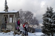 42 Alla cappelletta di vetta del Monte Poieto (1360 m)